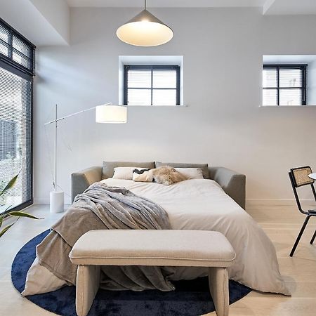 タリンHigh Ceiling Loft With Its Own Backyard And A Terraceアパートメント エクステリア 写真